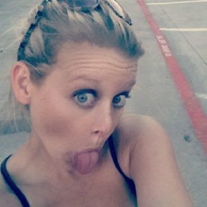 Meet your Posher, Carrie